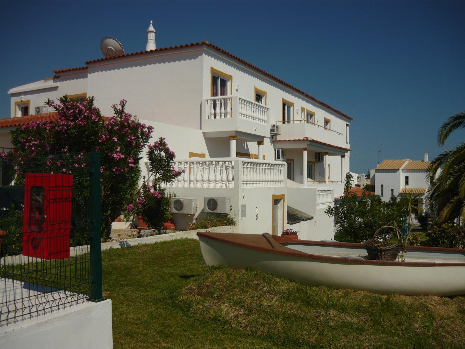 Agua Marinha Rosa- Hotel Albufeira Exterior photo